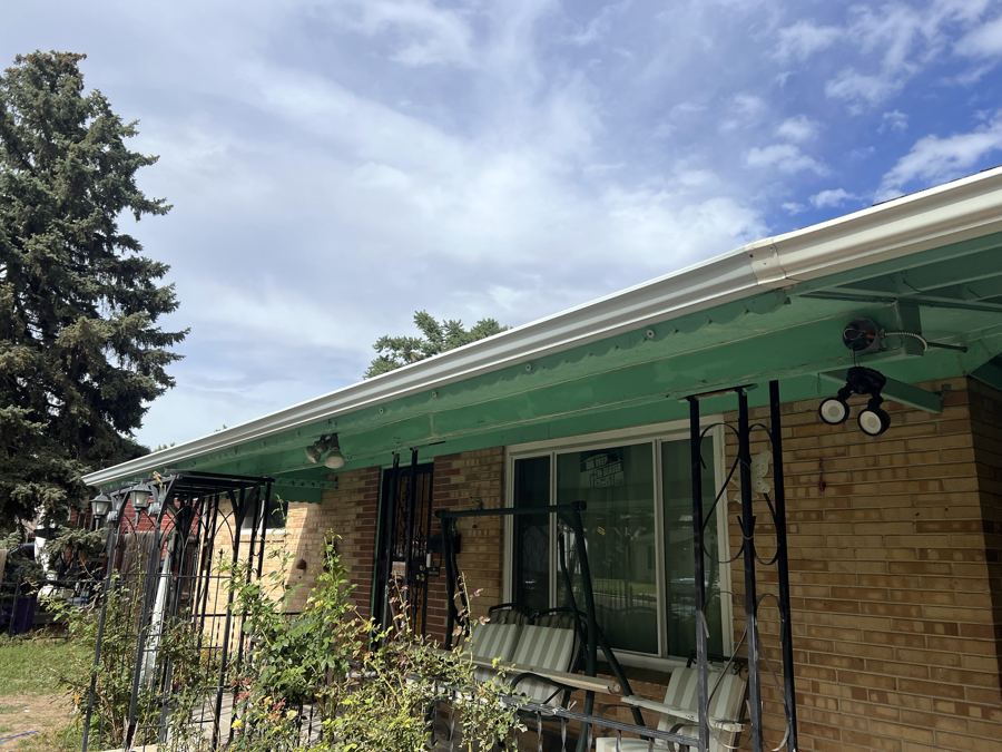 Front eaves before